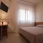 La Solaria 3*