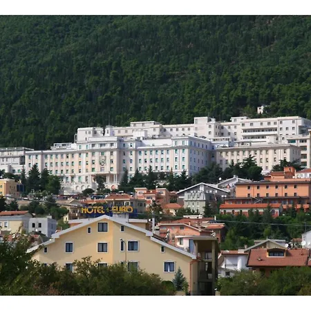 La Solaria ホテル