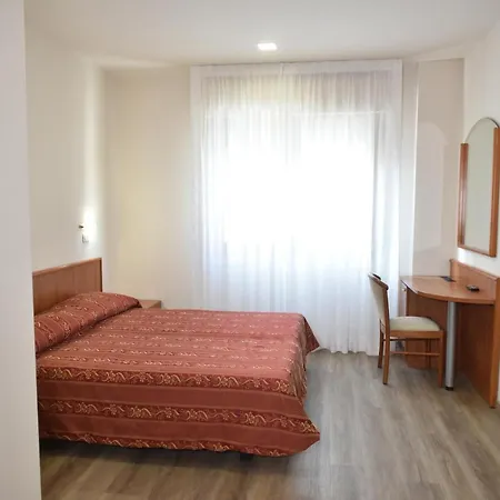 Hotel Hotel E Appartamenti La Solaria 3*
