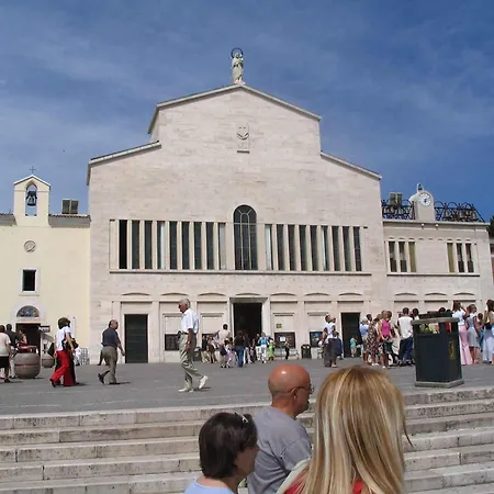 Hotel E Appartamenti La Solaria San Giovanni Rotondo