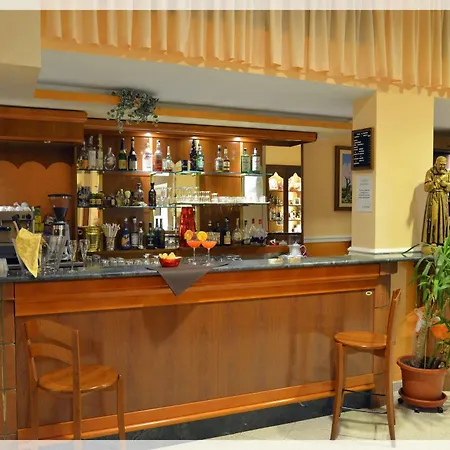 Hotel E Appartamenti La Solaria 3*